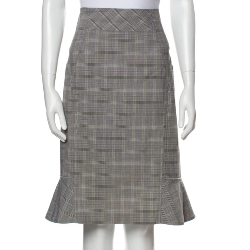 Magaschoni‎ Collection flounce hem plaid knee length skirt in gray high waisted